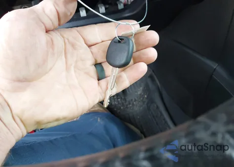 2018 Toyota Corolla Se from USA, damaged, VIN 5YFBURHE5JP854250